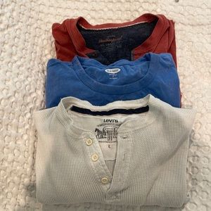 3 large men's long sleeve shirts. Casual!